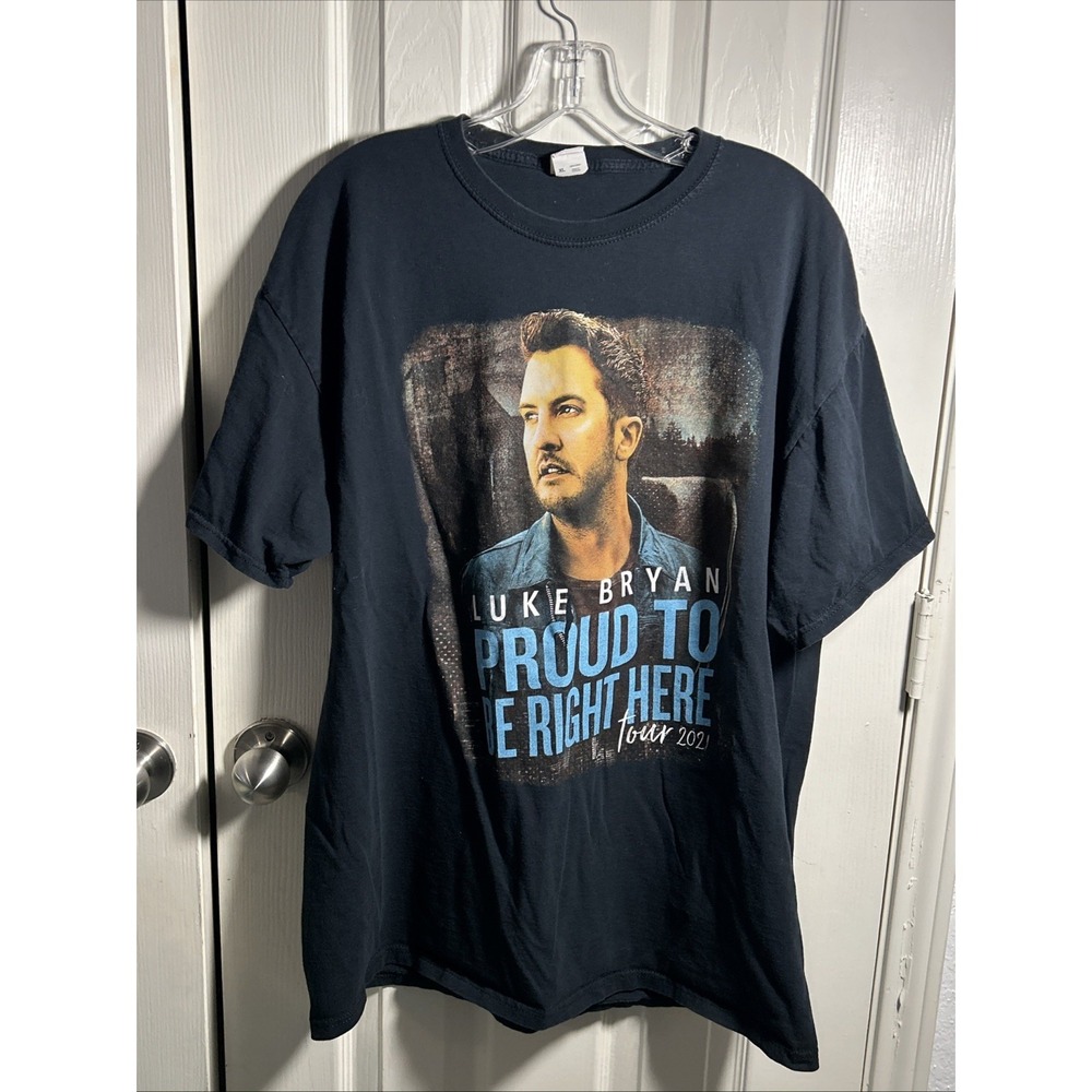 Black Luke Bryan Country "Proud To Be Right Here" 2021 Tour T-Shirt Men's XL‎